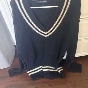 Brandy Melville Navy and Cream V-Neck Sweater